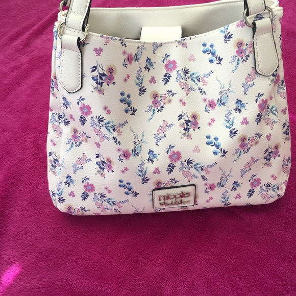 Nicole Purse - Picture 2 of 6